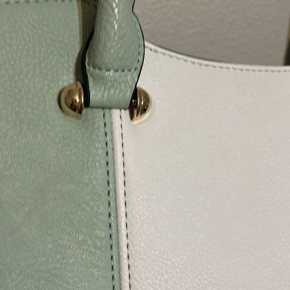 Mint Green and White Tote Bag - Picture 2 of 14